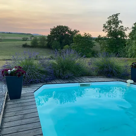 Hébergement de vacances La Maison De Jeanne Châteney